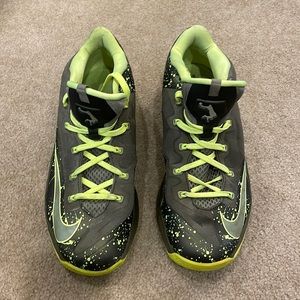 Nike Max LeBron 11 low “dunkman”.